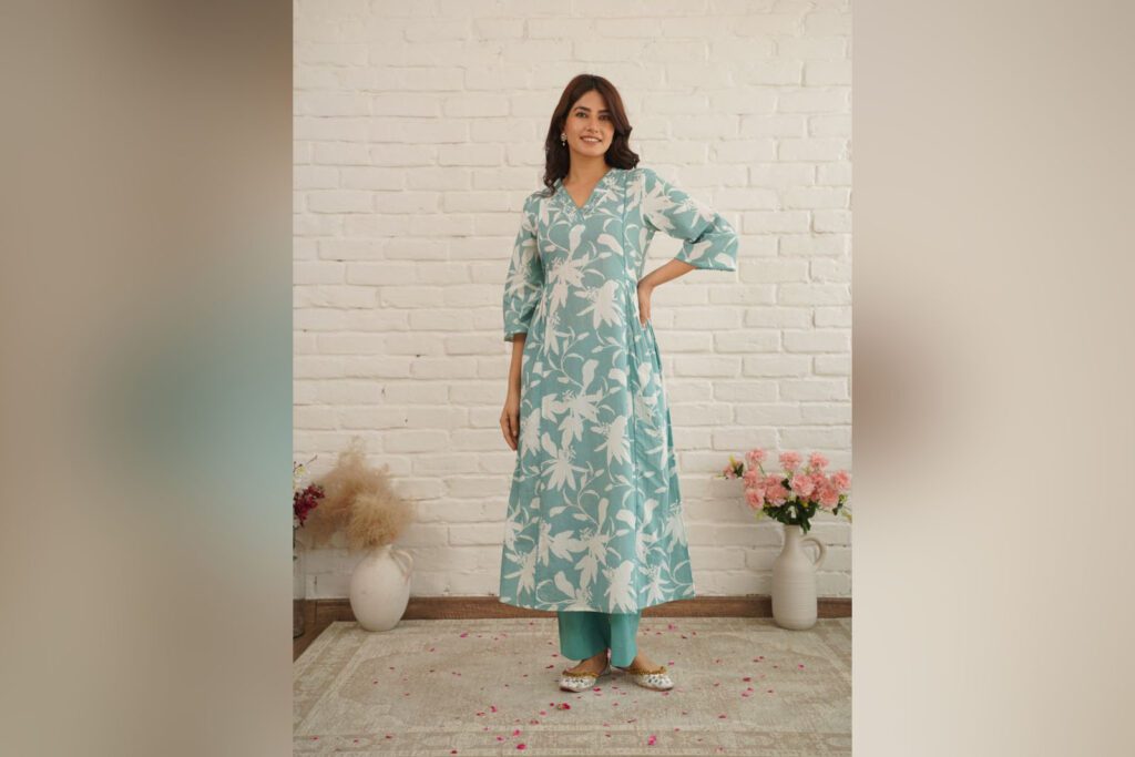 WhatsApp Image 2025-12-05 at 8.34.13 AM 01